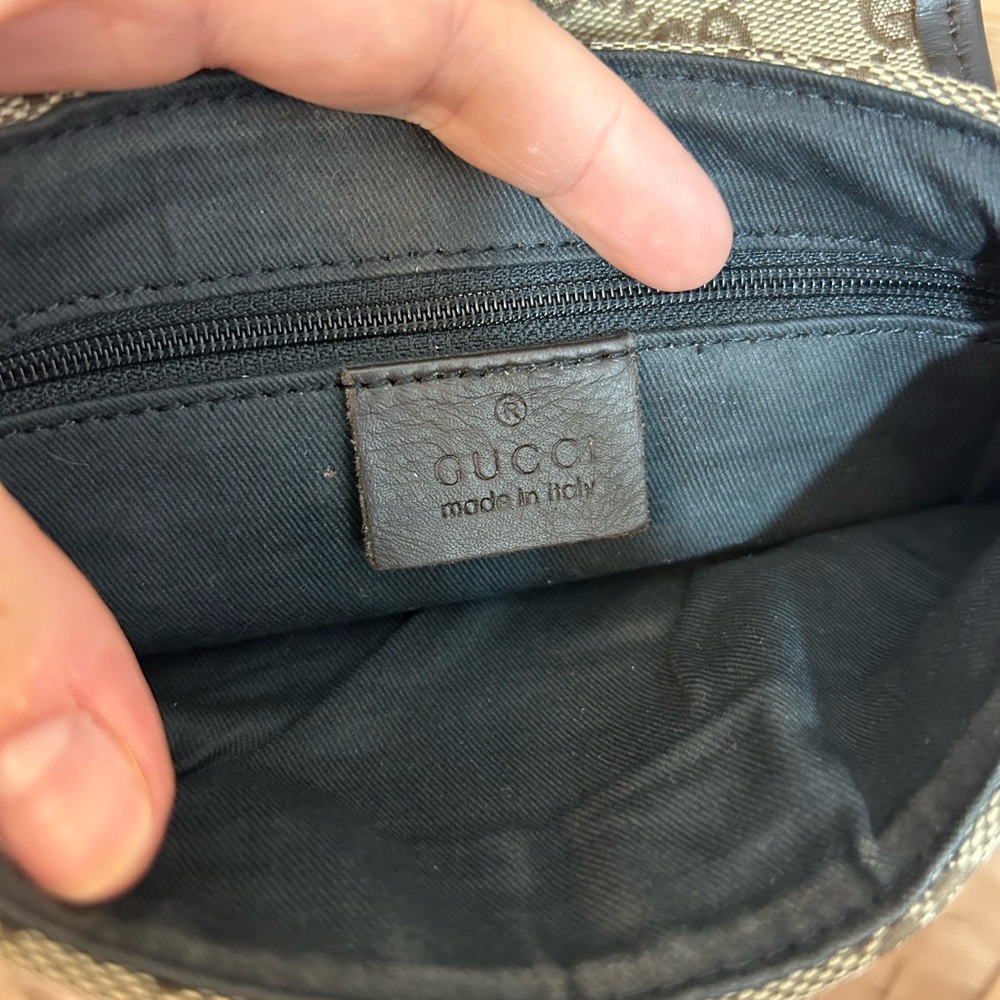 Gucci Brown GG Canvas Crossbody with Black Trim - Picture 10 of 12